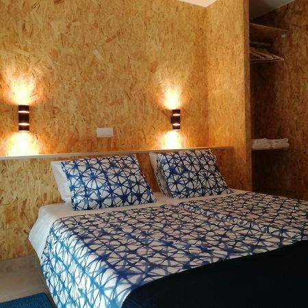 Ocean'S 7 - Lagos Guest House Εξωτερικό φωτογραφία