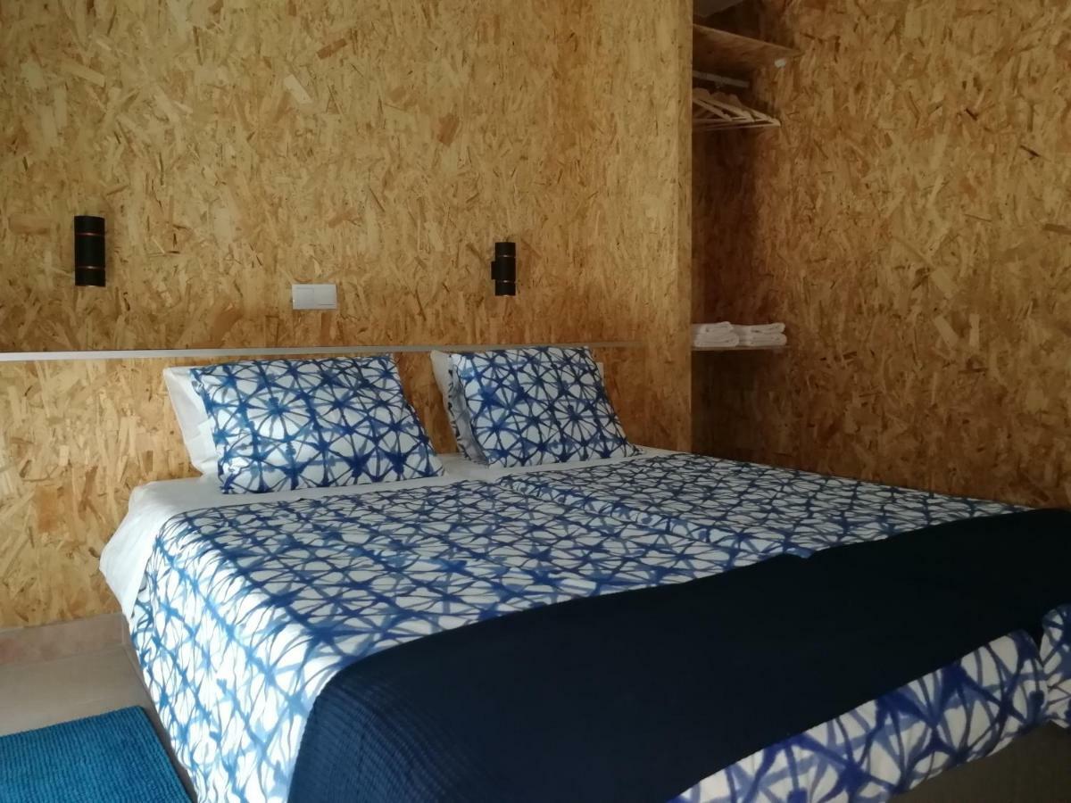 Ocean'S 7 - Lagos Guest House Εξωτερικό φωτογραφία