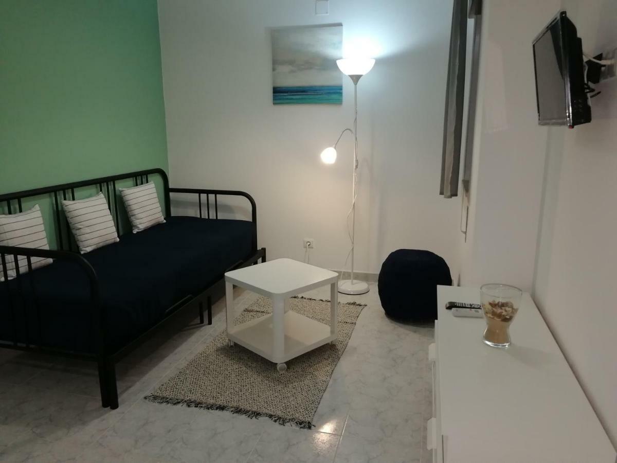 Ocean'S 7 - Lagos Guest House Εξωτερικό φωτογραφία